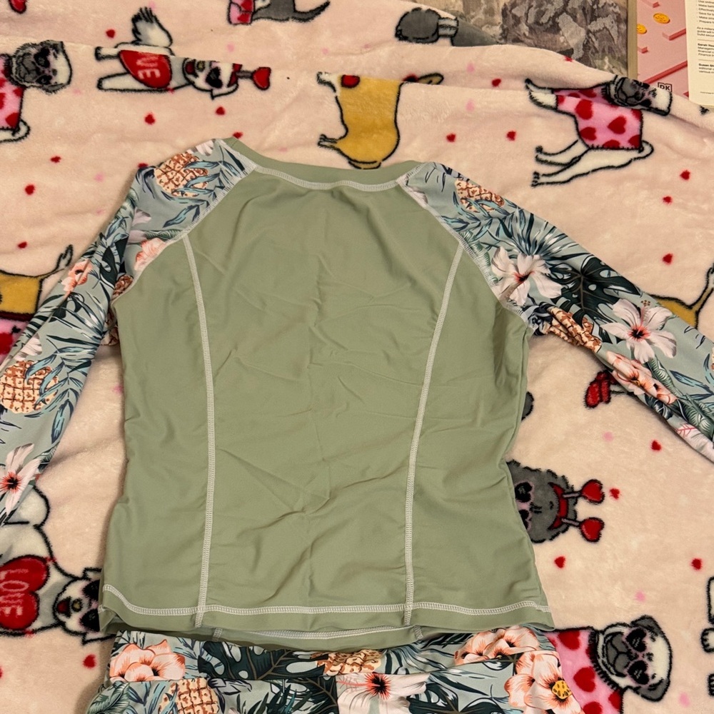 SHEIN Olive and Floral Long Sleeve Swim Bodysuit - Picture 7 of 7
